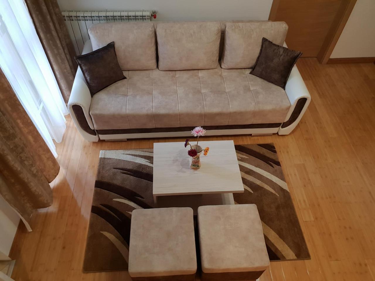 Apartman Kej Free Parking Kraljevo Eksteriør bilde